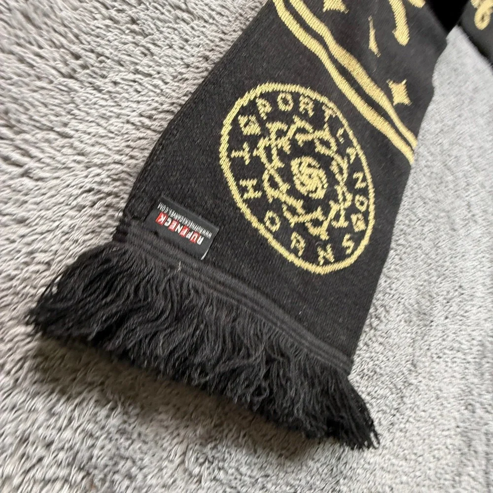 Ruffneck Portland Thorns Scarf Unisex OS Black Gold Excellent Every Petal Earned